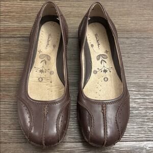 ThomMcAn Delia Brown Leather Shoes Size 8 M